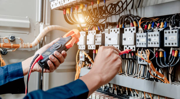 Best Commercial Electrician Services  in Madera, CA